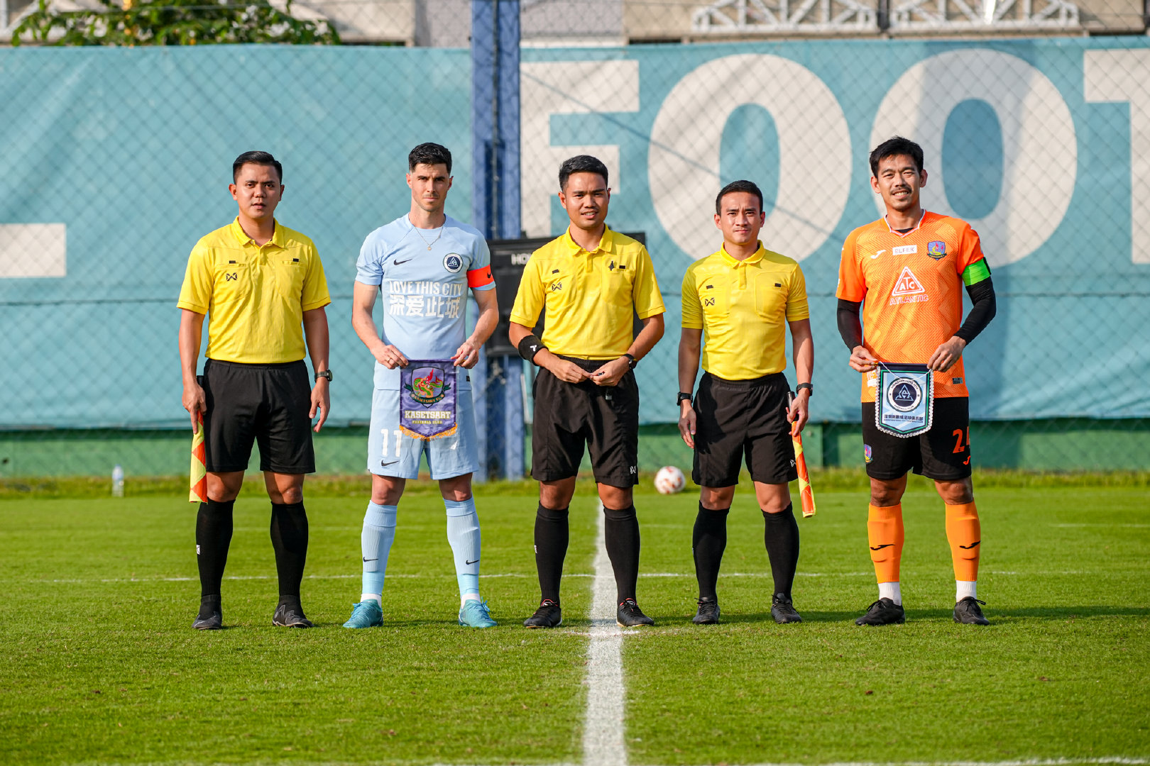 深圳新鵬城4-0戰勝泰甲球隊泰國農業大學，取曼穀冬訓首勝