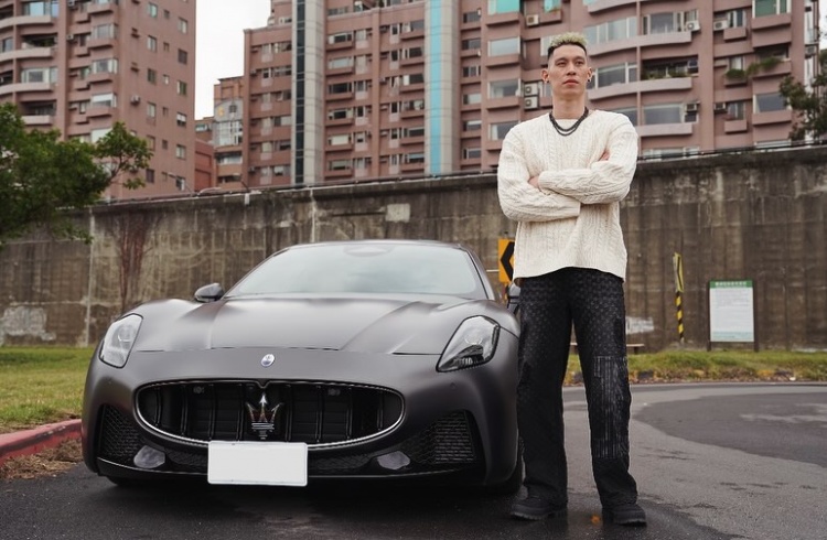 林書豪曬瑪莎拉蒂GranTurismo Modena：我曾經夢寐以求的一切